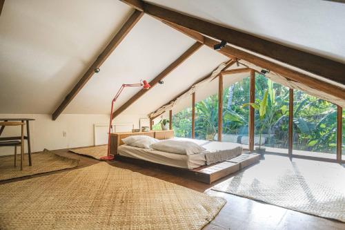 Charming attic room in general luna