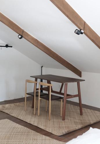 Charming attic room in general luna