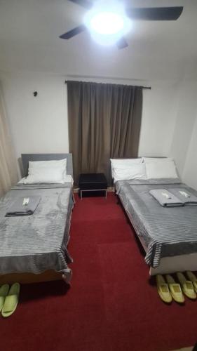Js Guest House