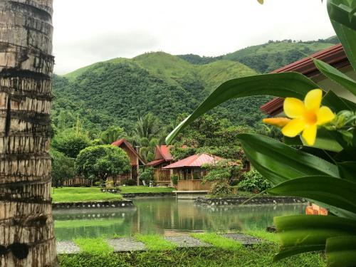 Valley Breeze Resort