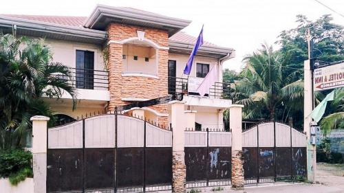 RedDoorz @ D'Little Egg Hostel Pangasinan