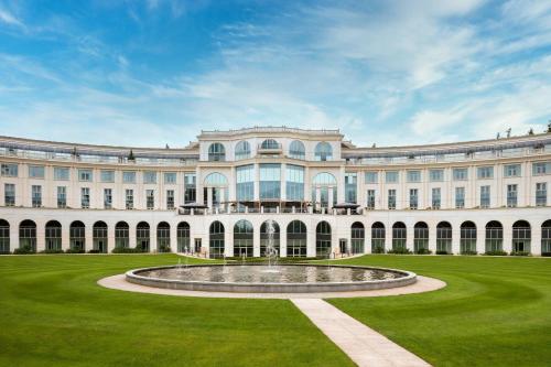 Powerscourt Hotel, Autograph Collection
