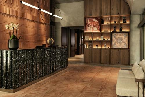 Monasty Thessaloniki, Autograph Collection