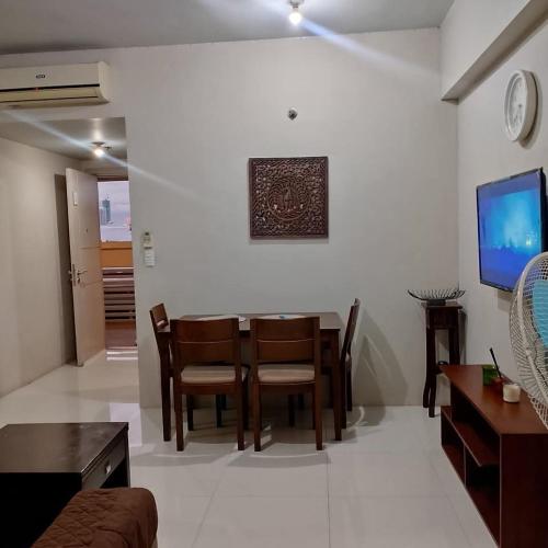 Cozy Jen 150newport Boulevard condotel