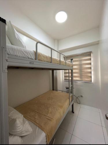 Naga City Centro 2BR River view Condominium with Fiber Internet