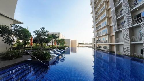 LUXX Suites McKinley with fast WIFI in BGC