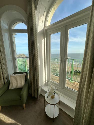 Clarence House Hotel