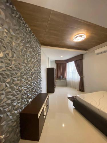 Ciudad Ezperanza near Davao Airport