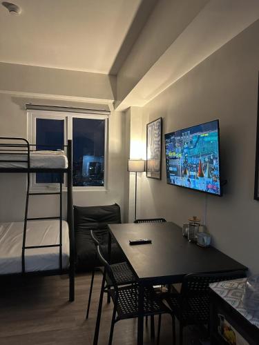 City View Studio Near Fuente Osmeña With Netflix WiFi Pool - Symfoni Nichols Bossa Tower 2