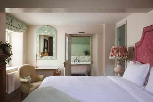 The Devonshire Arms at Beeley