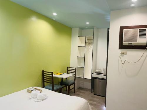 Kayong's Inn