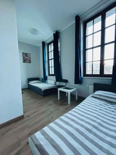 Hostel Open Tours