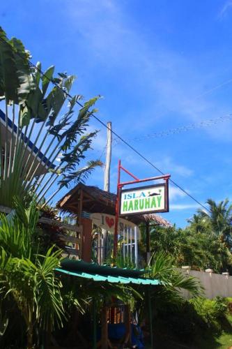 Isla Haruhay Homestay Hostel
