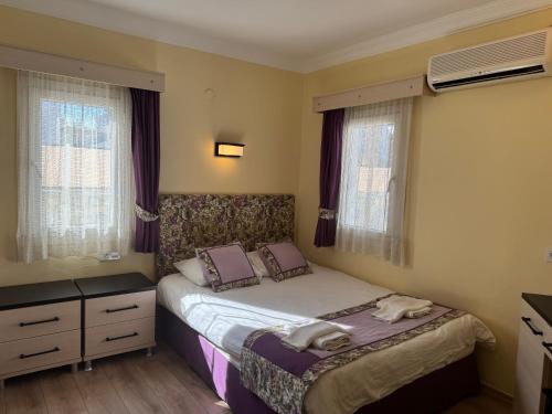 Canna Garden Hotel
