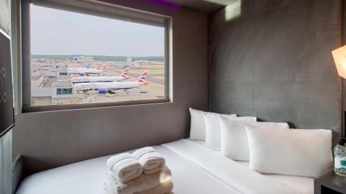 Bloc Hotel Gatwick