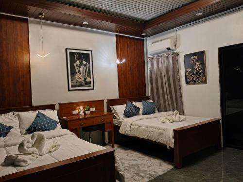 Goldland Caelestis Guest House