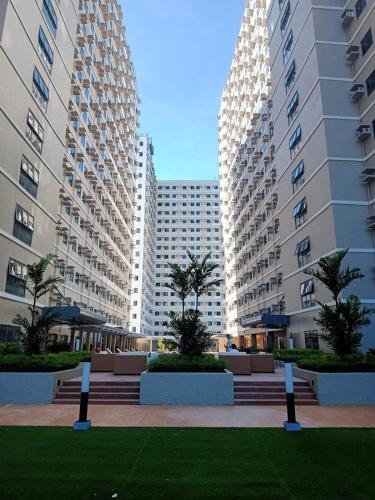 2019 Cavite Green 2 Condo Amenities HI Speed Wifi