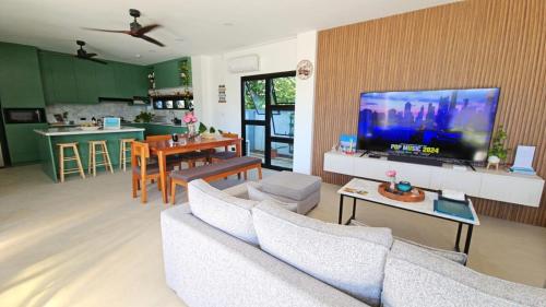 Casa Mel Mar Luxurious 3BR 3FullBR Villa with Pool
