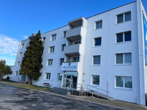 Aviator Garni Hotel