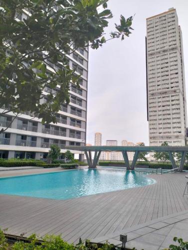 Central Ortigas Condo