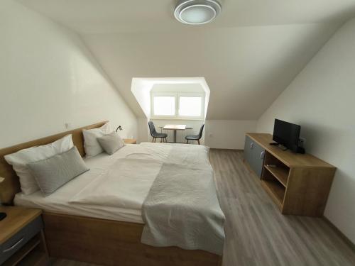 Homeland Haler Olimje