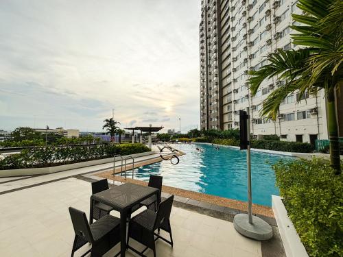 Heart of CDO Comfy Staycation