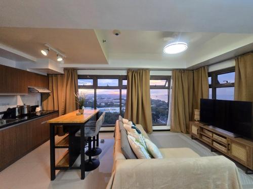 The Radiance of Manila Bay