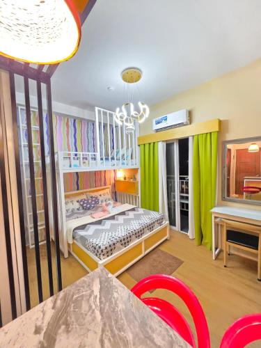 MesaCondo Studio with Balcony