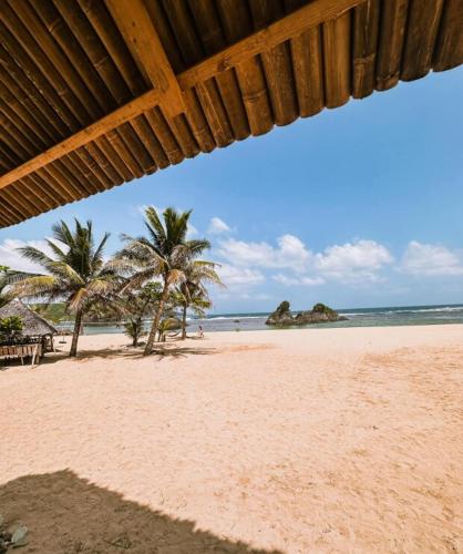 Beachfront Loft, Puraran Surf Resort