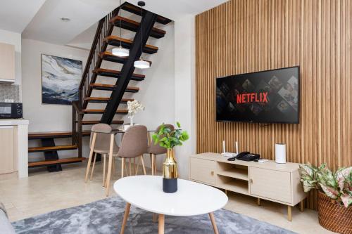 Fully Furnished 3BR House in Central Cebu City with Parking and Washer