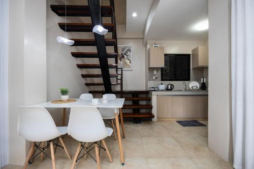 Entire Furnished 3BR House in Central Cebu City with Parking and Washer