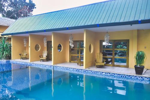 P1 Club Resort