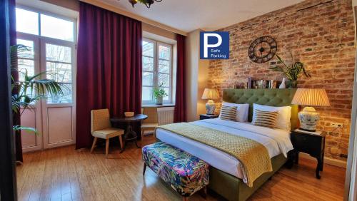 SleepWell Apartments