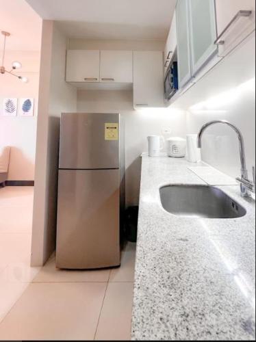 1 Bedroom with Ocean View Balcony! Pool Access near Mactan Airport