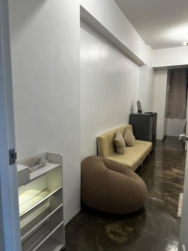 Bloq Residences Sikatuna 2 Unit 1616