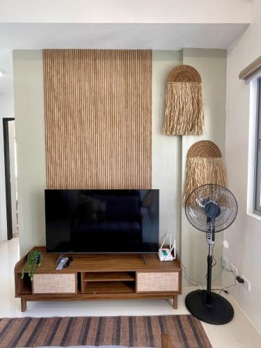Comfy 2 Bedroom with Balcony