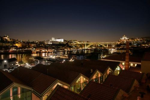 Forte de Gaia, Autograph Collection