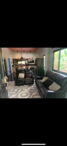 Lovely Beach House! Entire home