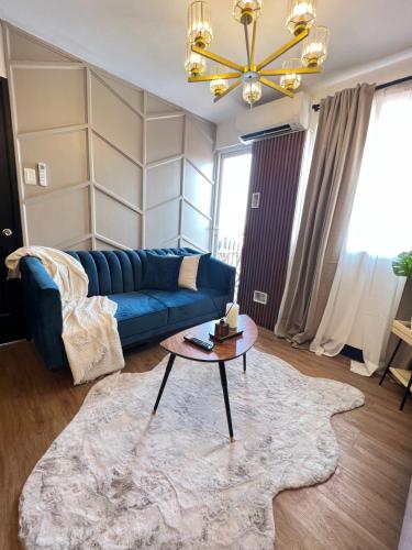 Aesthetic 2BR Penthouse near NAIA with Pool