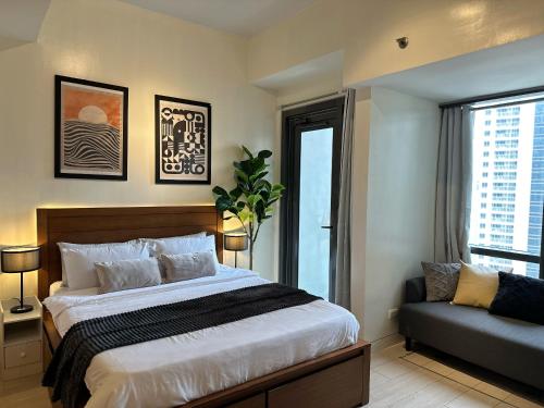 Greenbelt with Wifi, Pool and Gym