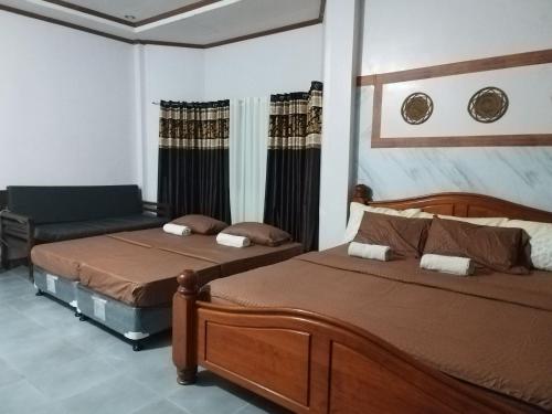 R & J Homestay in Naga Cebu