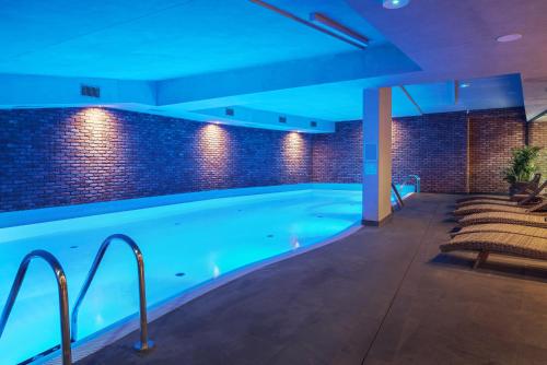 Hotel Almond Business & SPA