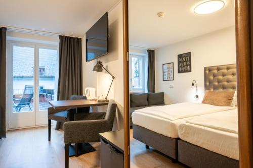 Baslertor Summer Pool Hotel