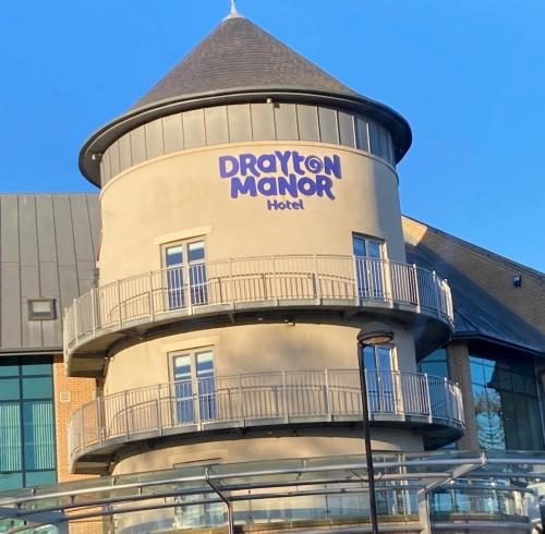 Drayton Manor