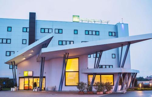 Holiday Inn Express Milan - Malpensa Airport