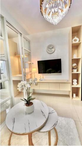 Manila, Pasay apartment near MOA and Airport