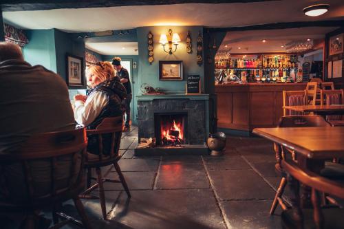 The White Horse Inn and Bunkhouse