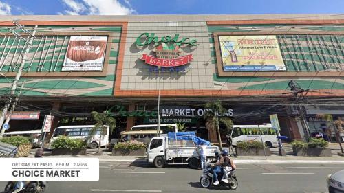 Affordable Fully Furnished Place in the City