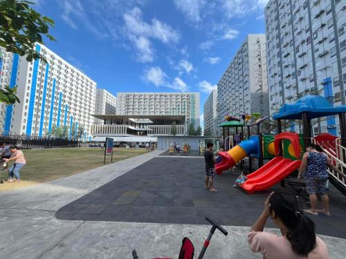 Affordable Fully Furnished Place in the City