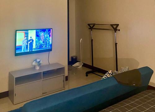 Studio flat at 101 Newport Boulevard